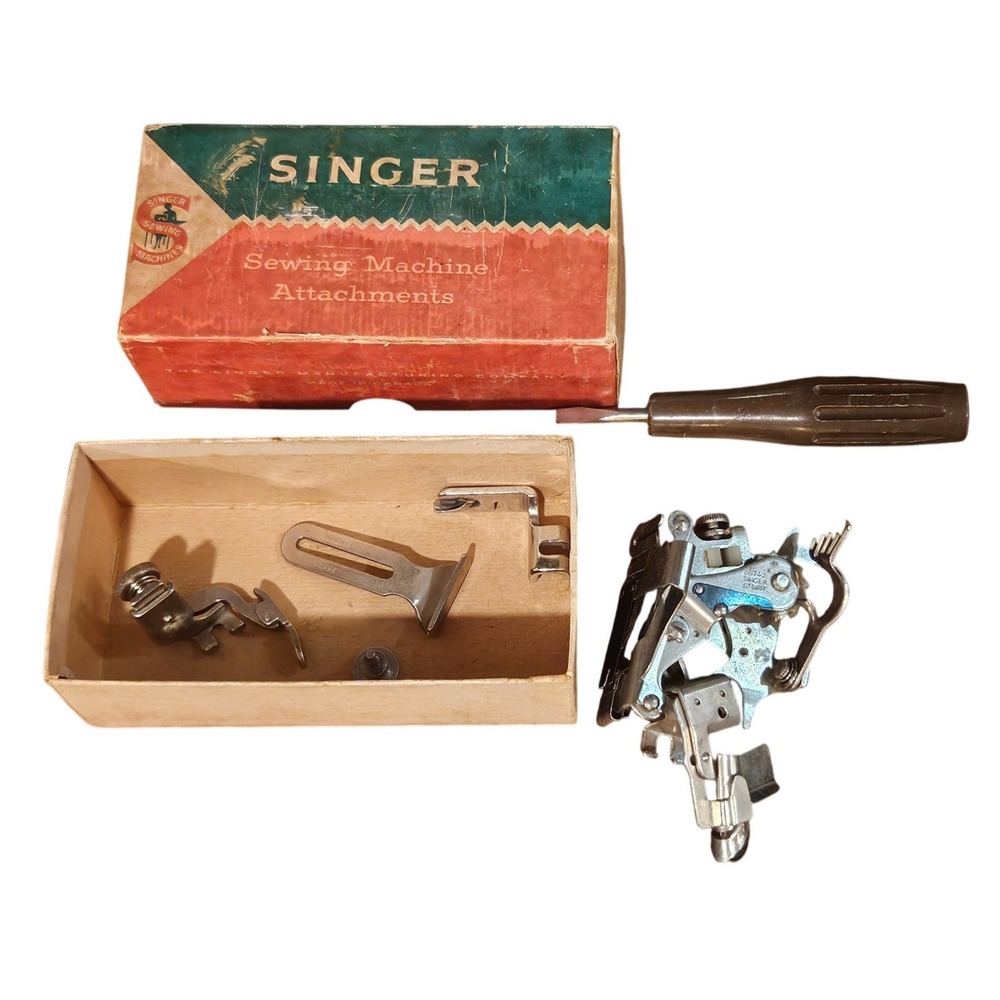 Vintage Singer Sewing Machine Attachments Set 161748 Ruffler Feet Screwdriver